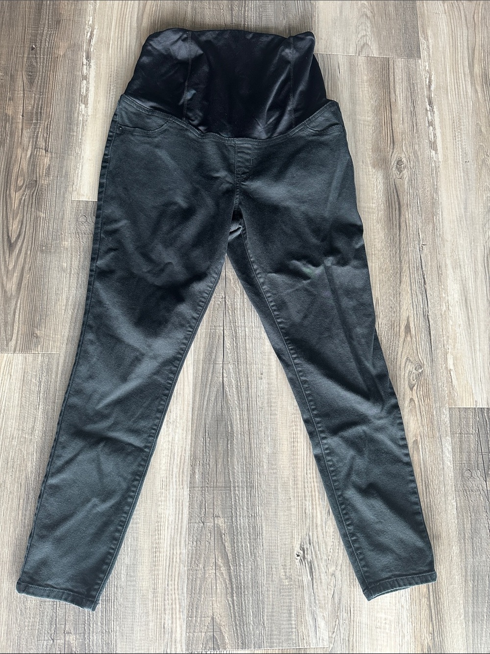 Isabel Maternity by Ingrid & Isabel Black Skinny Jeans